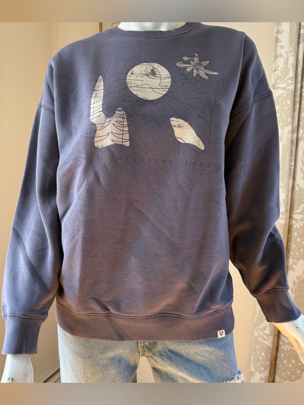 Relaxed Graphic Crewneck Sweatshirt
